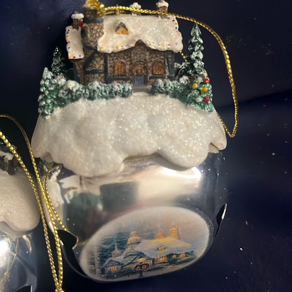 Three Thomas kinkade sleigh bells ornament collectibles - Picture 4 of 6